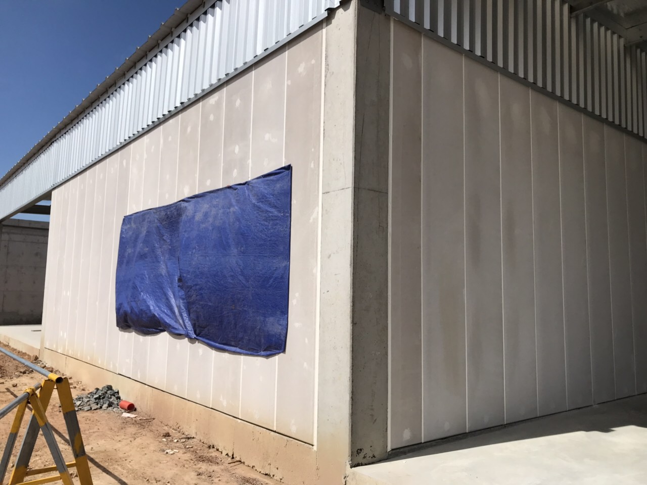 TẤM PANEL SIÊU NHẸ ( AAC) LỰA CHỌN HÀNG ĐẦU VỀ CHẤT LƯỢNG VÀ TỐC ĐỘ THI CÔNG