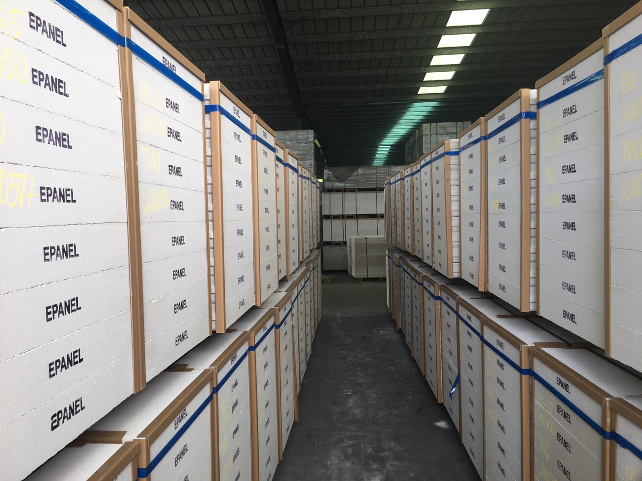 Tấm ALC EPANEL - Vật liệu cách nhiệt - Giúp giảm tải 40% điện năng tiêu thụ hằng tháng
